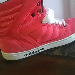 Adidas Sneakers